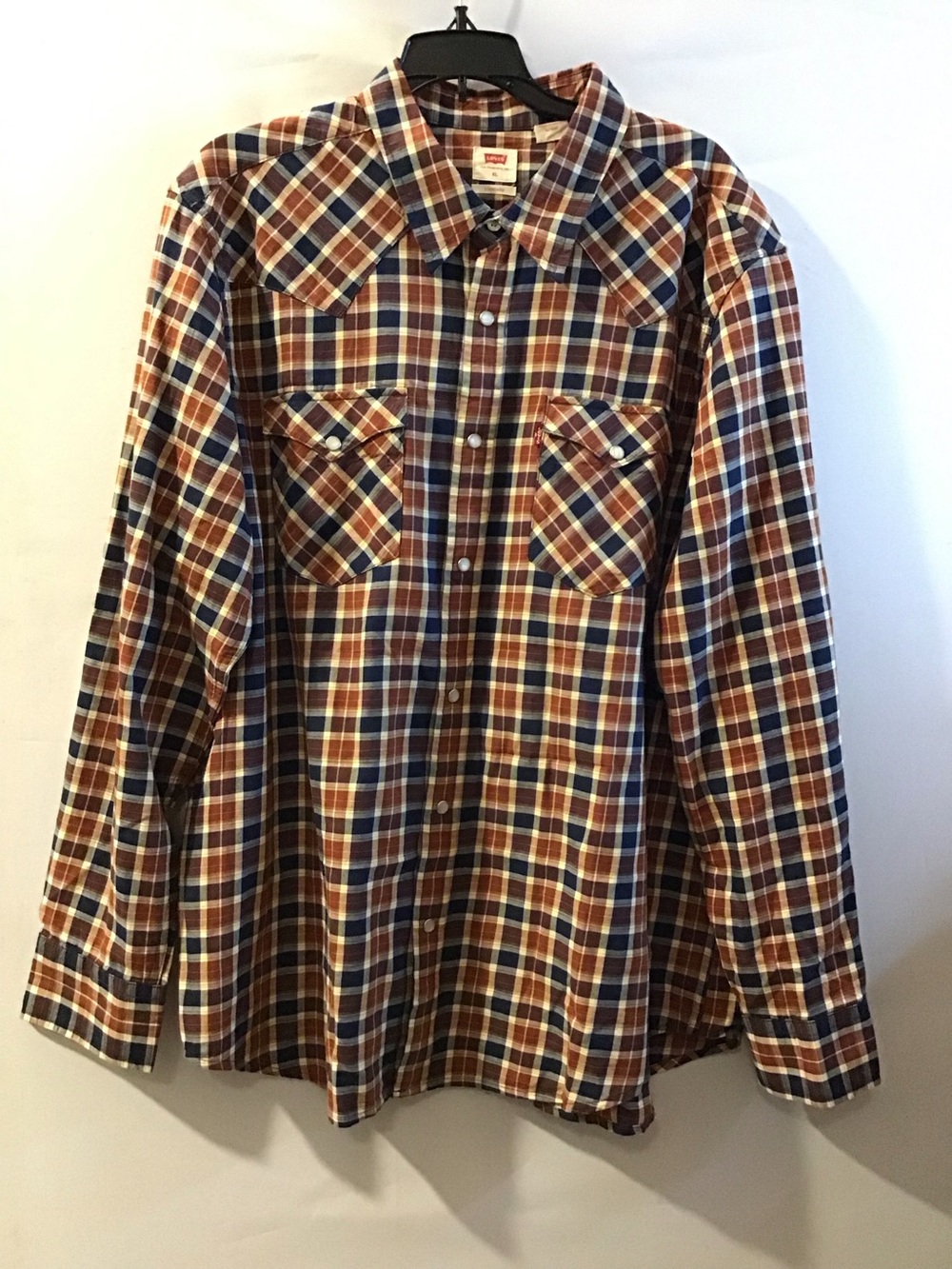 493 Levi's Brown, Blue & Cream Plaid Button-Down Shirt